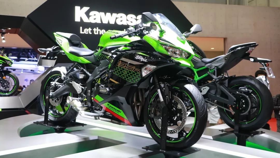 2020 kawasaki ninja zx-25r川崎最新预告!ninja 250 sl?