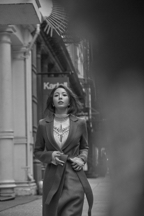 7-8日,boa通过facebook和各种sns的smtown账号陆续公开了新专辑