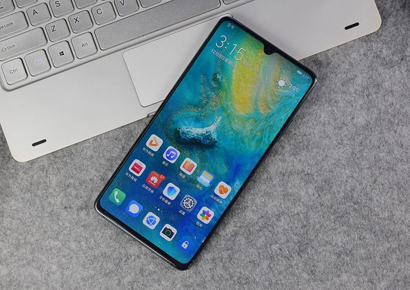 首款5g双模 7.2英寸巨屏体验如何?华为旗舰上手