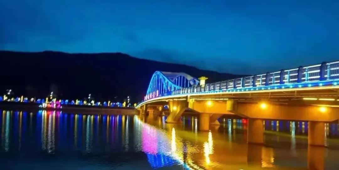 蓝田我想写一封情书撩你