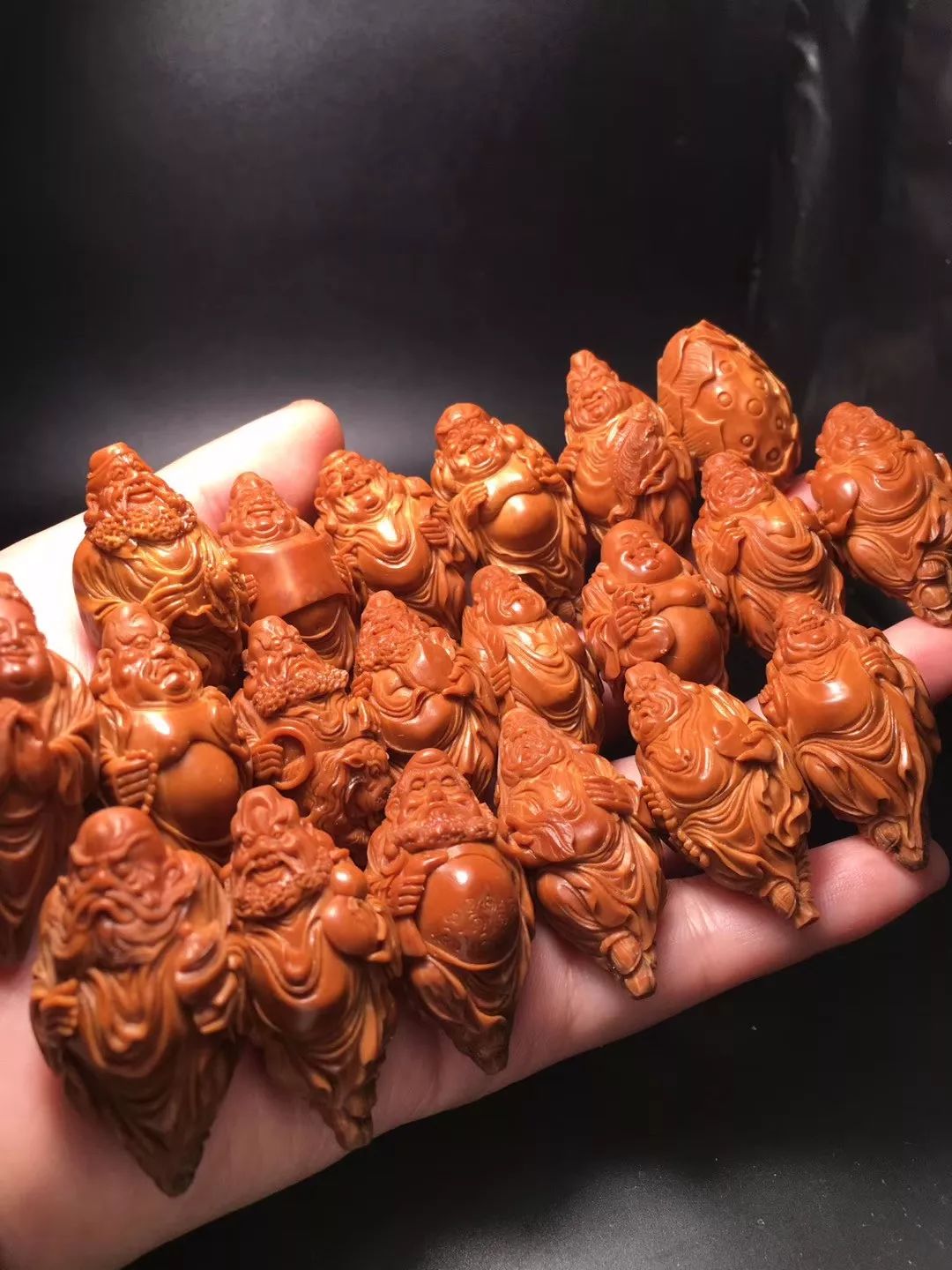 橄榄核雕油核好还是铁核好