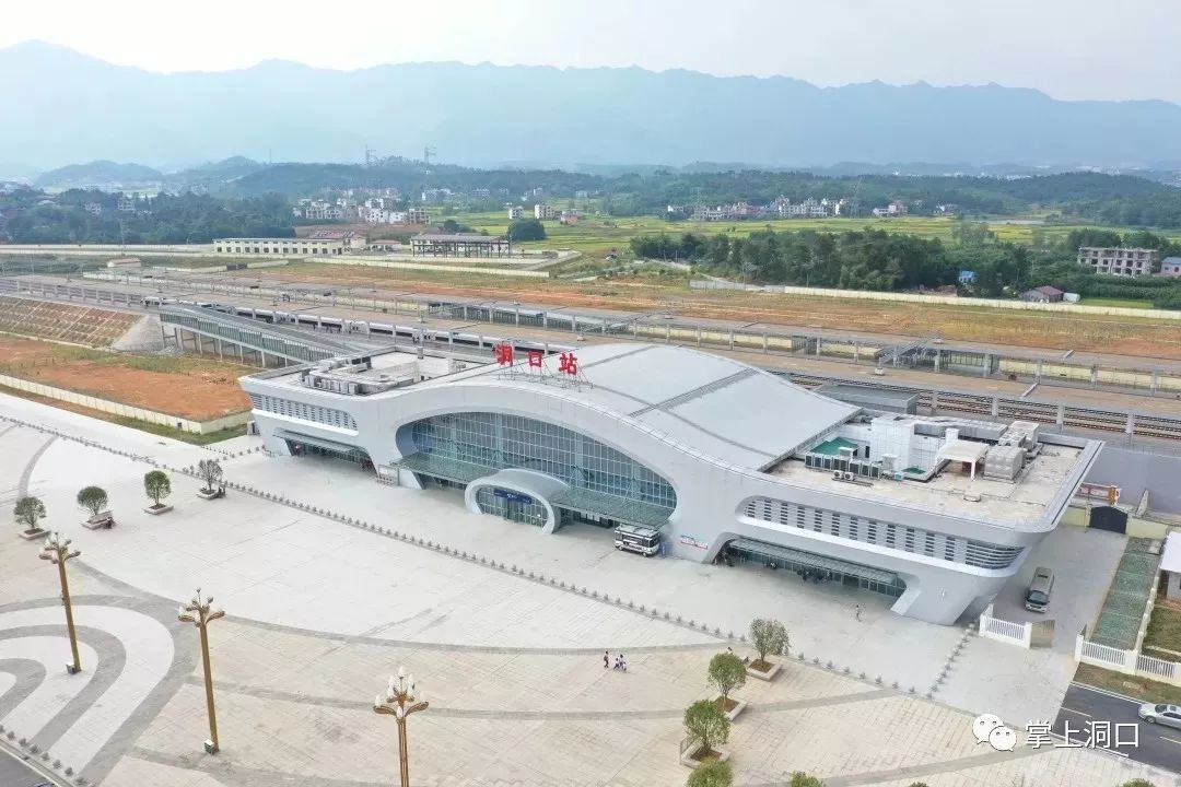 洞口站月底将增开一对高铁,目的地是