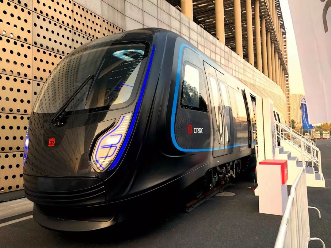 惊艳实车时速600磁浮下一代地铁单轨未来列车四兄弟聚首亮相图集
