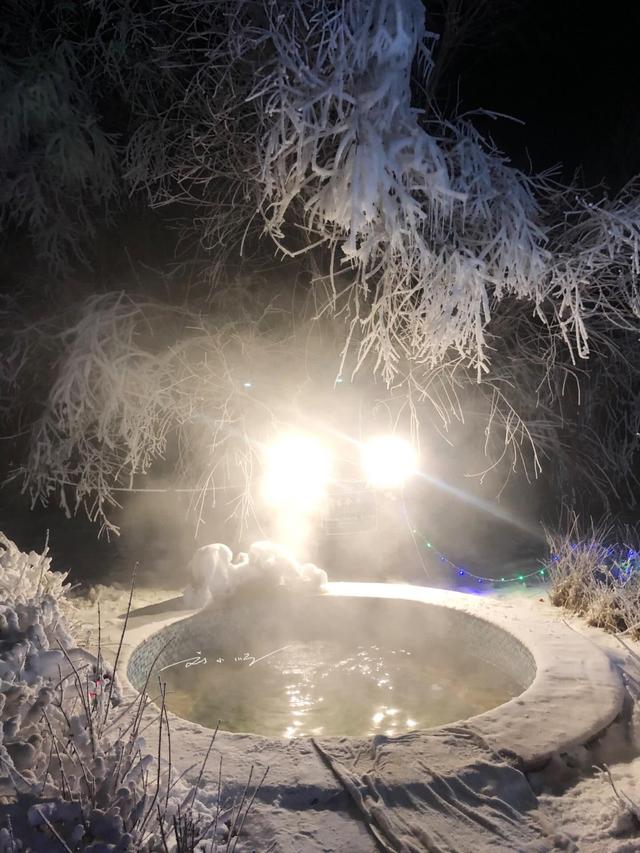 冬天东北最刺激的户外活动,身体和脑袋温差60度,南方游客:爽!_温泉