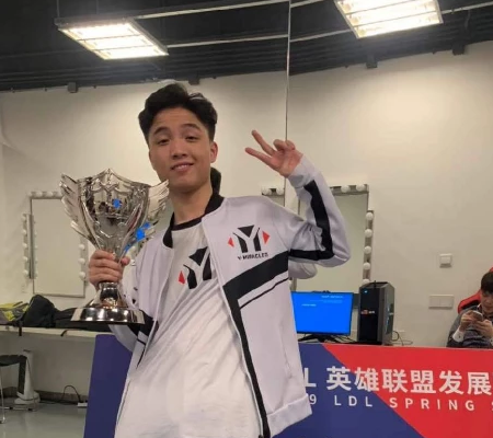 rng新打野小龙堡实力如何网友在ldl被乐言按在地上锤