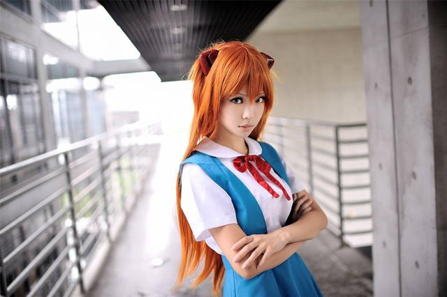 三组日本动漫《新世纪福音战士》角色明日香cosplay作品欣赏