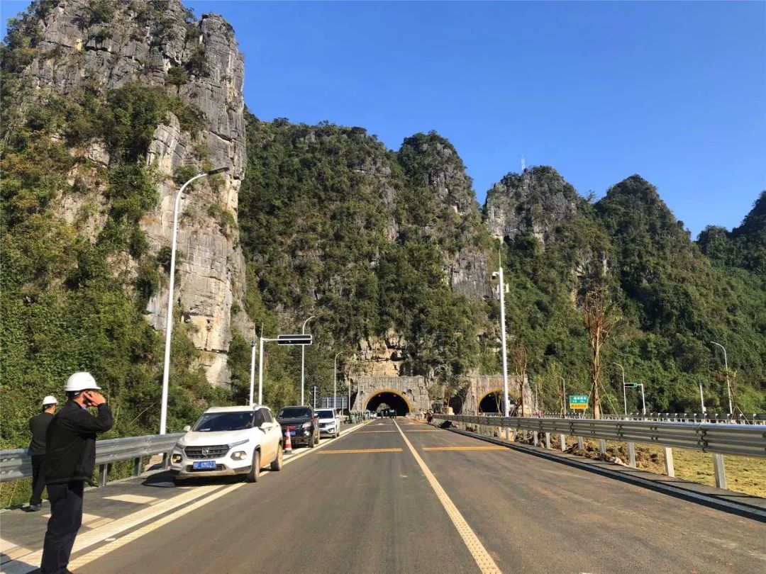 崇左至水口高速公路即將通車啦!沿途風光美翻了!_龍州