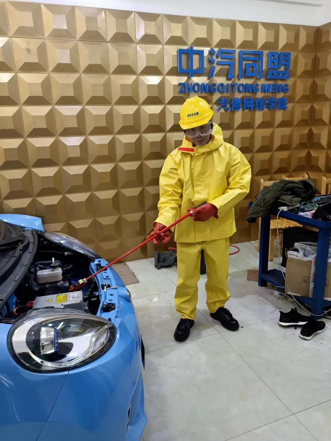 学会纯电动汽车的维修,就这么简单_搜狐汽车_搜狐网