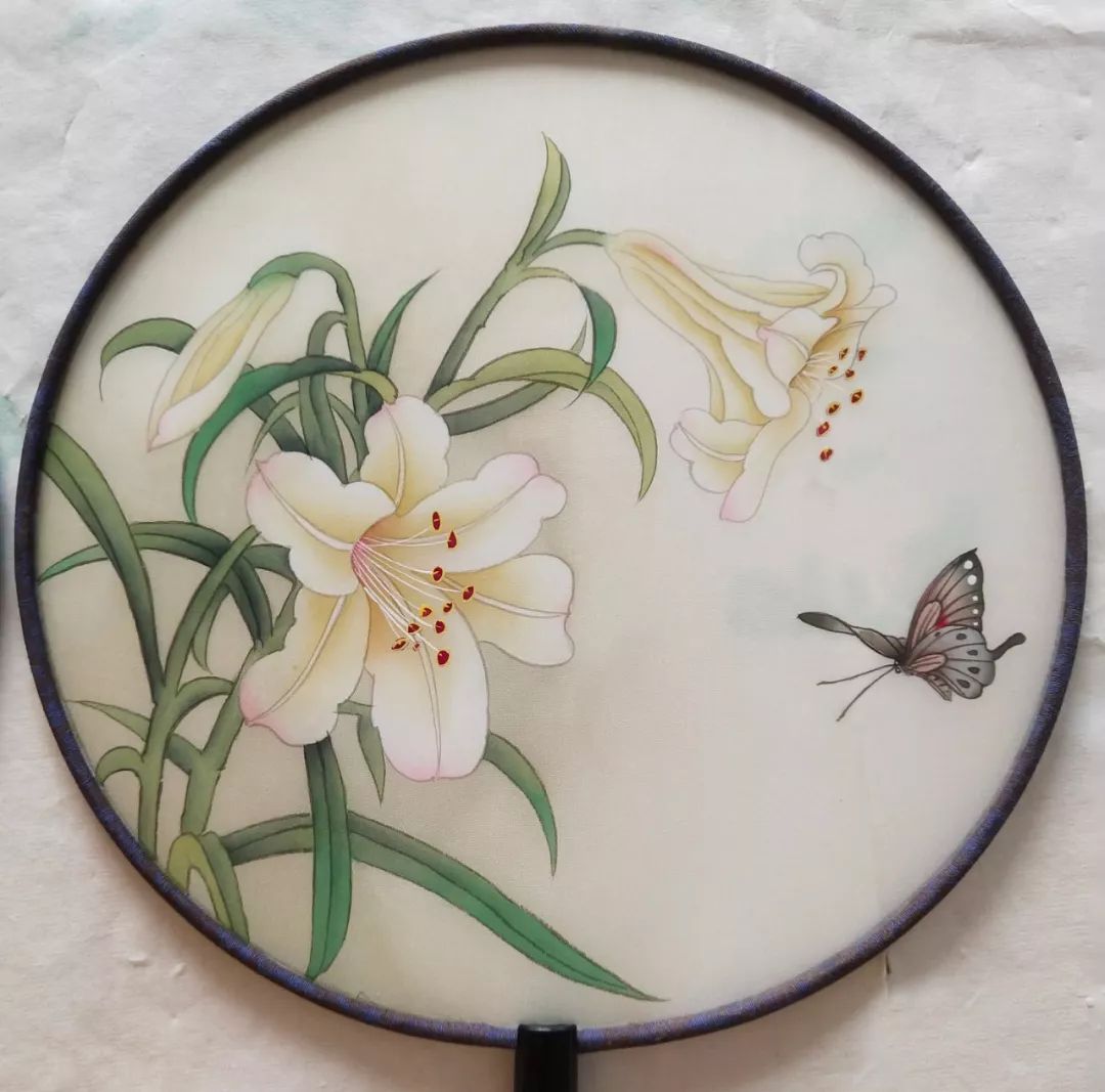 徐沛沛|工笔牡丹,荷花,百合,玉兰团扇班招生(只需100元!)_范画