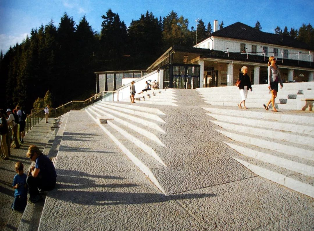 无障碍坡道设计关爱残疾人从细节做起