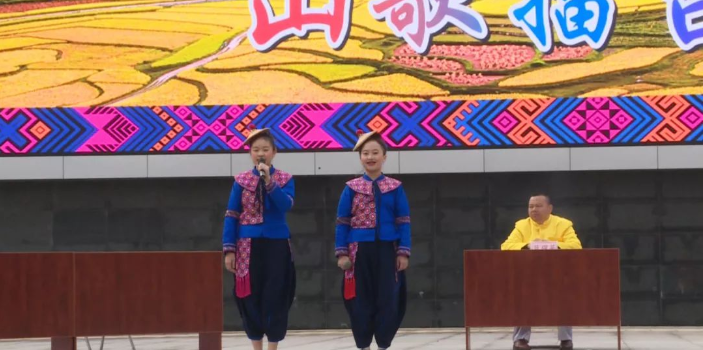 环江山歌代表队在河池铜鼓山歌艺术节山歌擂台赛上获佳绩
