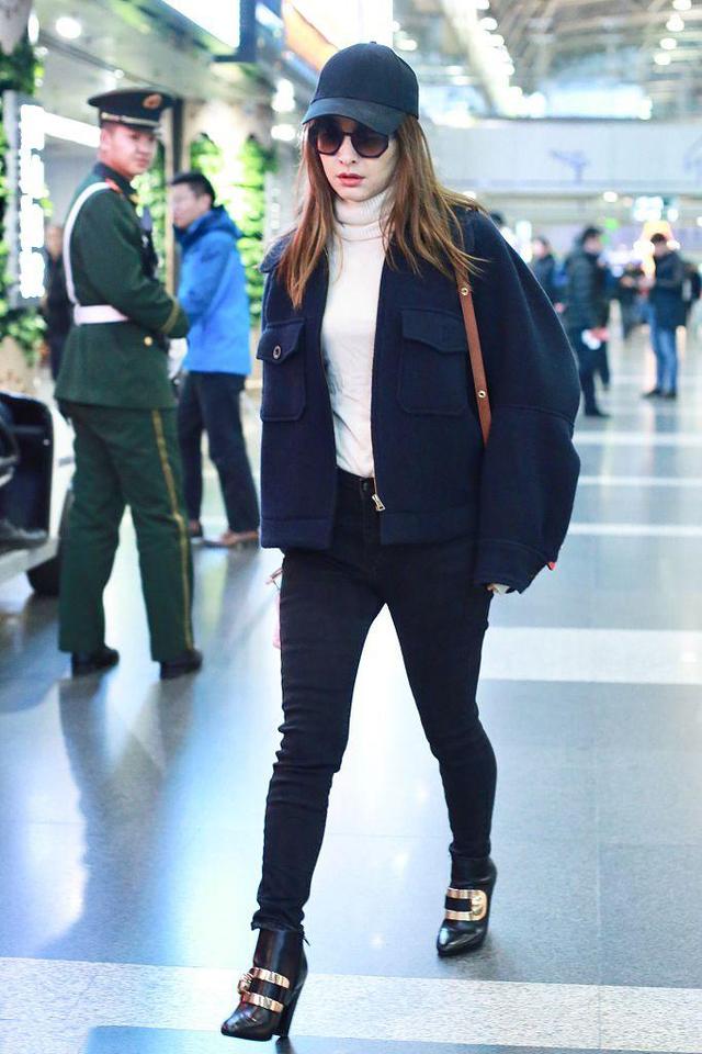 吴昕"小鸟腿型"伤不起,再瘦也不能穿紧身裤,换阔腿裤秒变女神_时尚