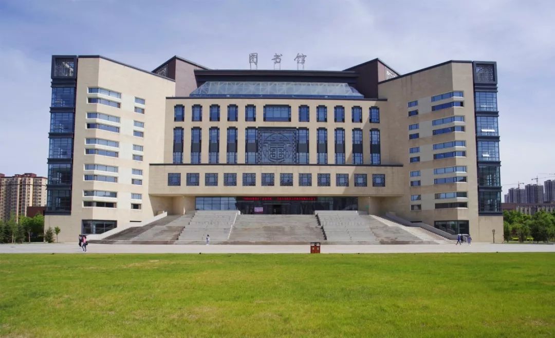 山西医科大学图书馆图片