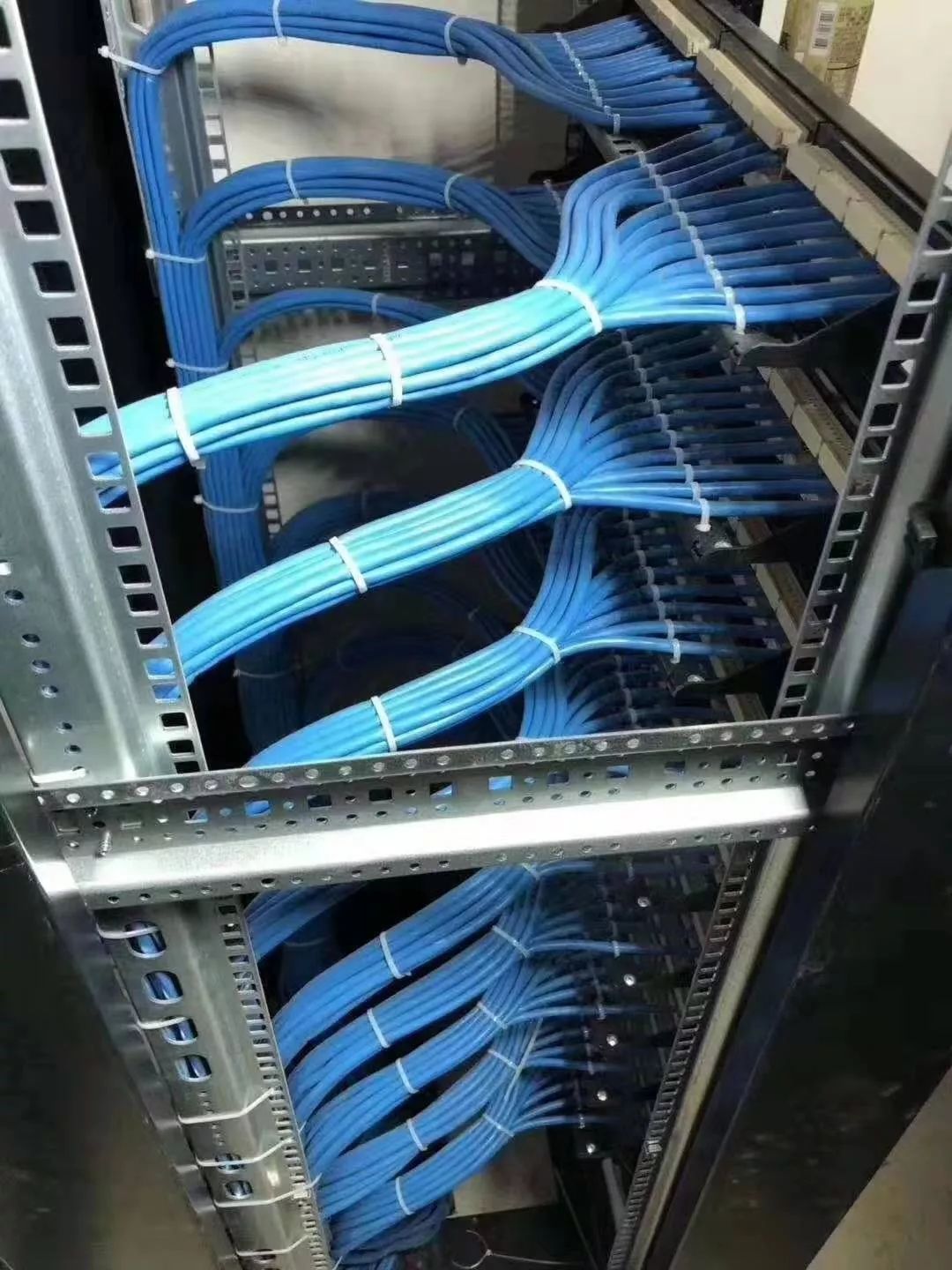 12月份整理的弱电工程师高标准施工图片大师作