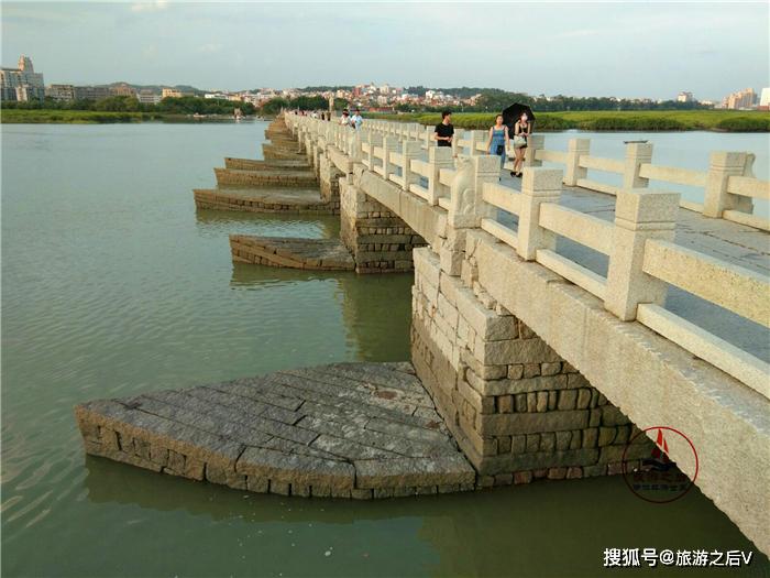 耗时6年建成这834米,海面上540米的石桥