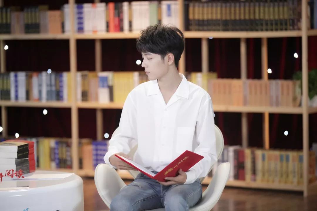 阅遇榜样阅读肖战这一年生活发生了翻天覆地的改变