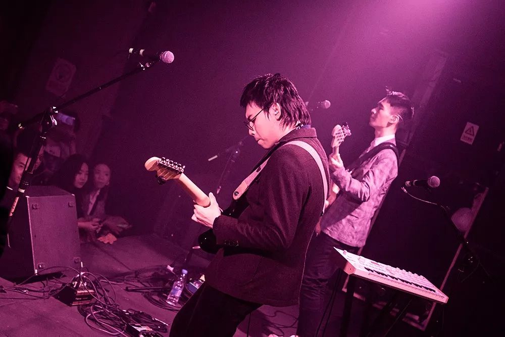 逃离北京阴霾的旅行椅子乐团带你城市潜水