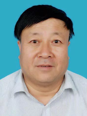 刘永权,男,汉族,1964年2月生,中共党员,甘肃镇原人,庆阳农校中专学历