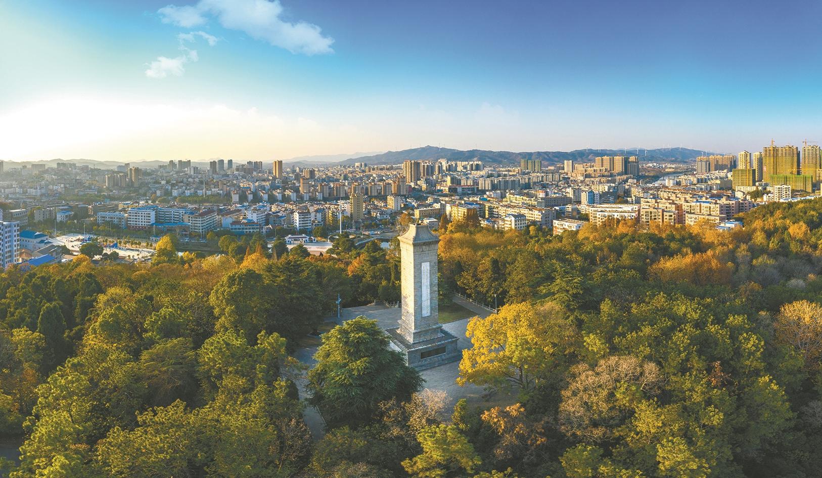 红绿辉映大悟山