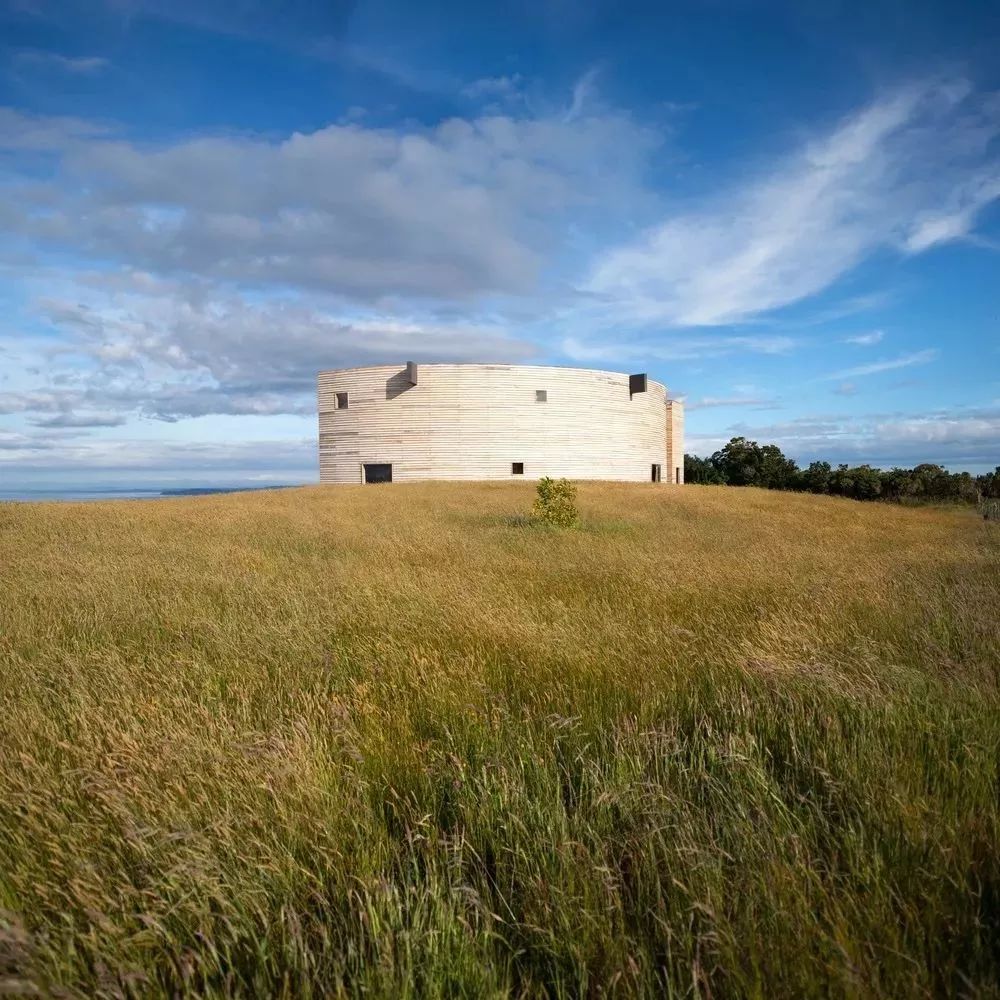 砖墙塌了后的哲学的墙_萨特