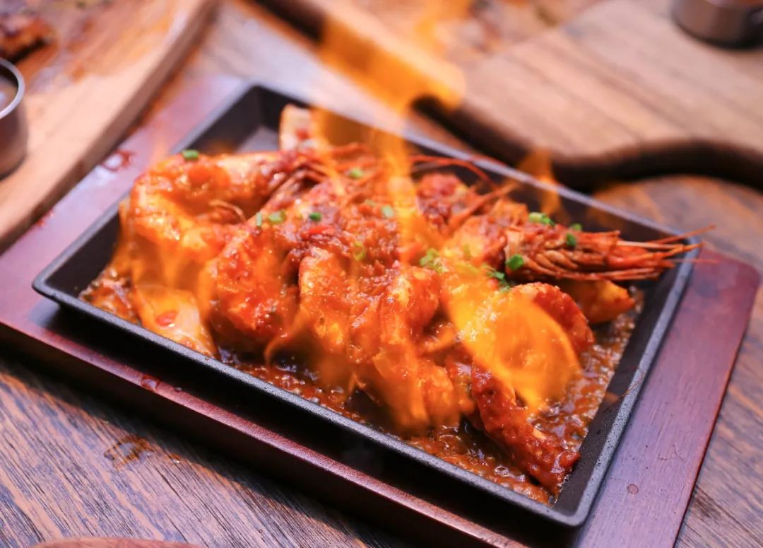 西埠音乐西餐吧圣诞大餐来袭满满的诚意取悦你的胃