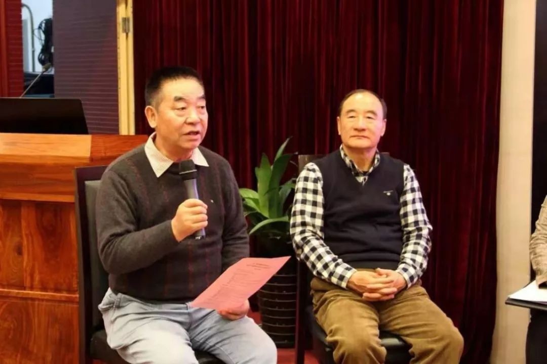 中国法学会财税法学研究会秘书长,首都经贸大学法学院教授周序中进行