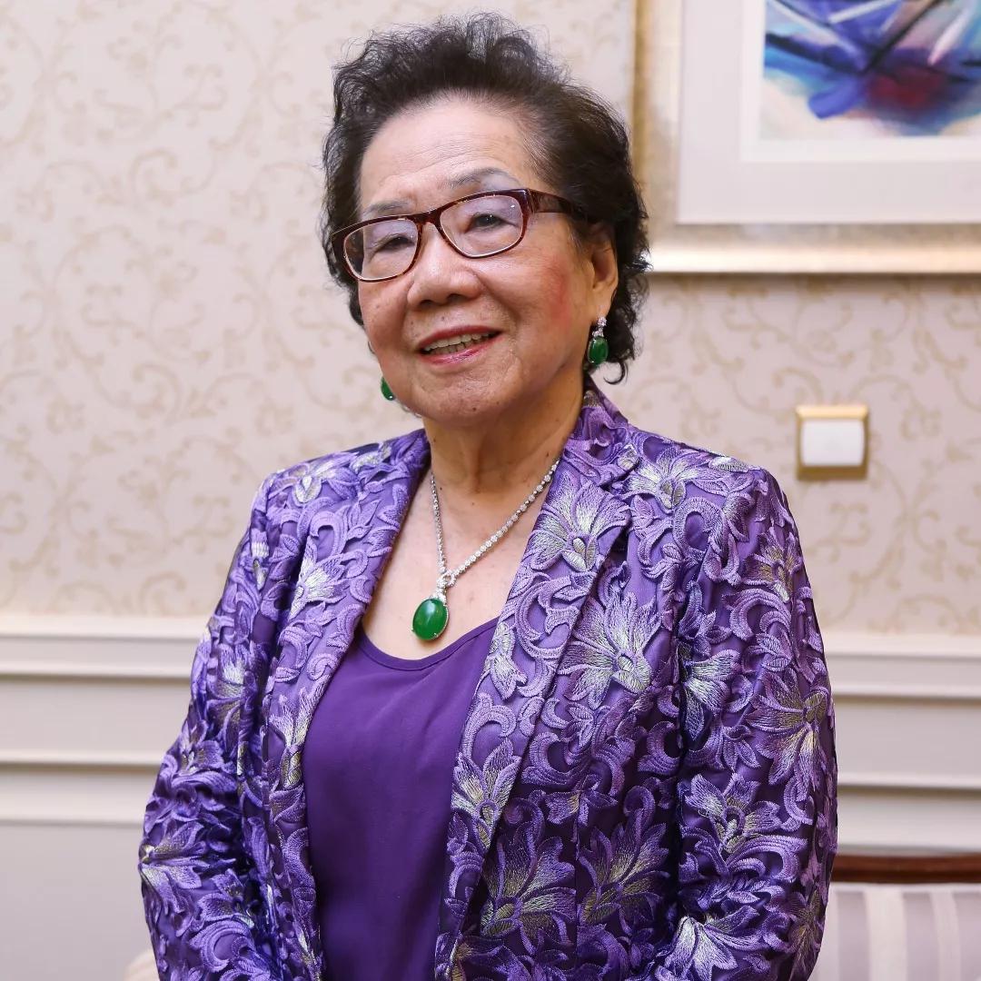 4000多万无事牌价值在哪里看看翡翠皇后欧阳秋眉怎么说