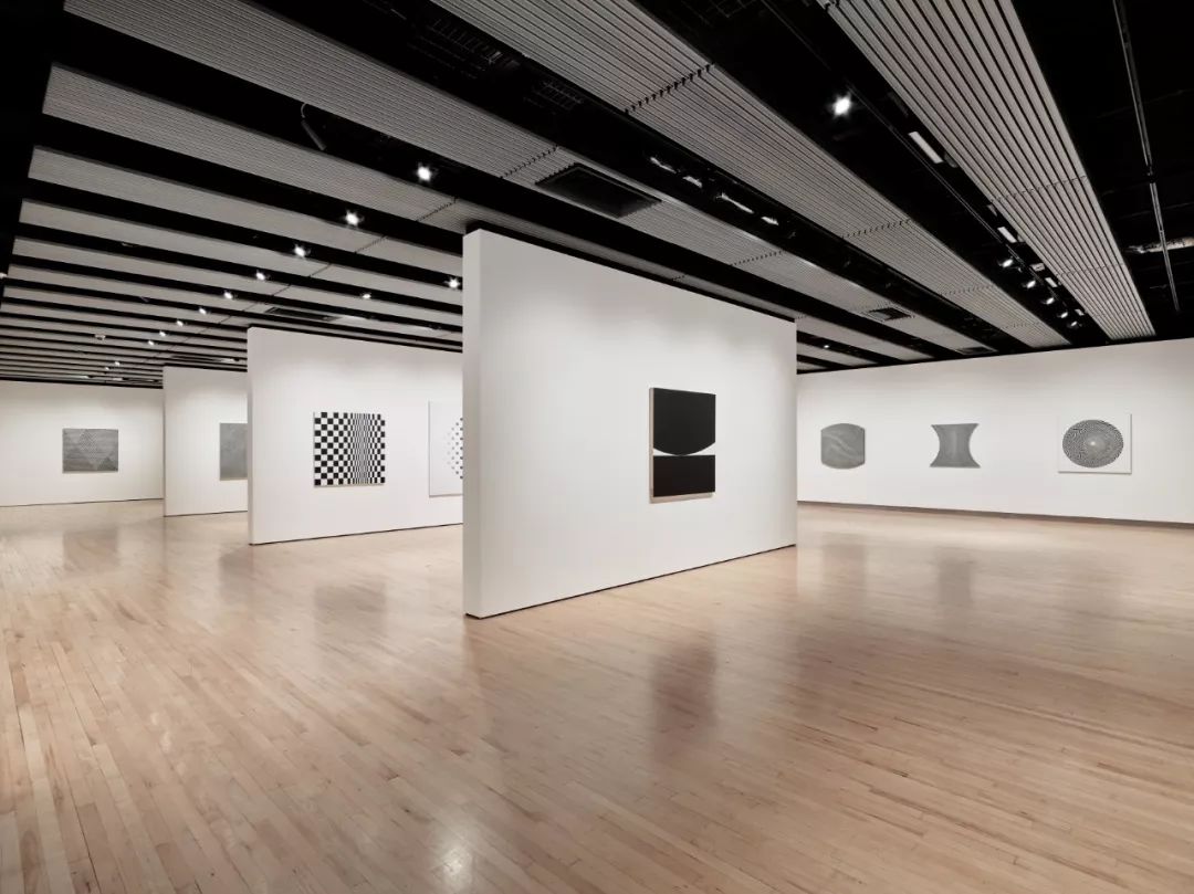 波普创始人布里奇特赖利bridgetriley大型回顾展