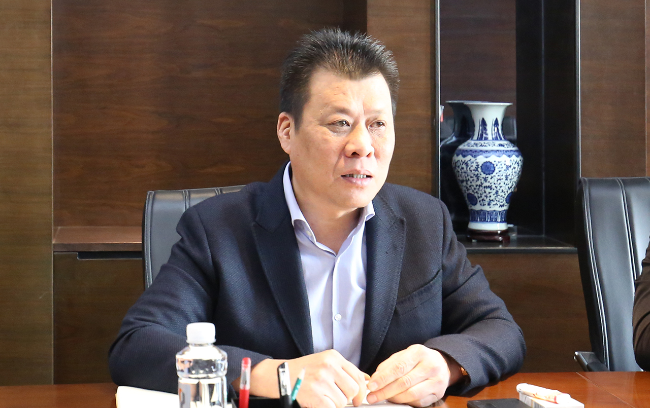 原国务院扶贫办主任,农业部副部长刘坚一行 莅临强荣控股集团调研