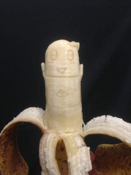 12万美元的香蕉当场被吃吊炸天的香蕉艺术你见过吗