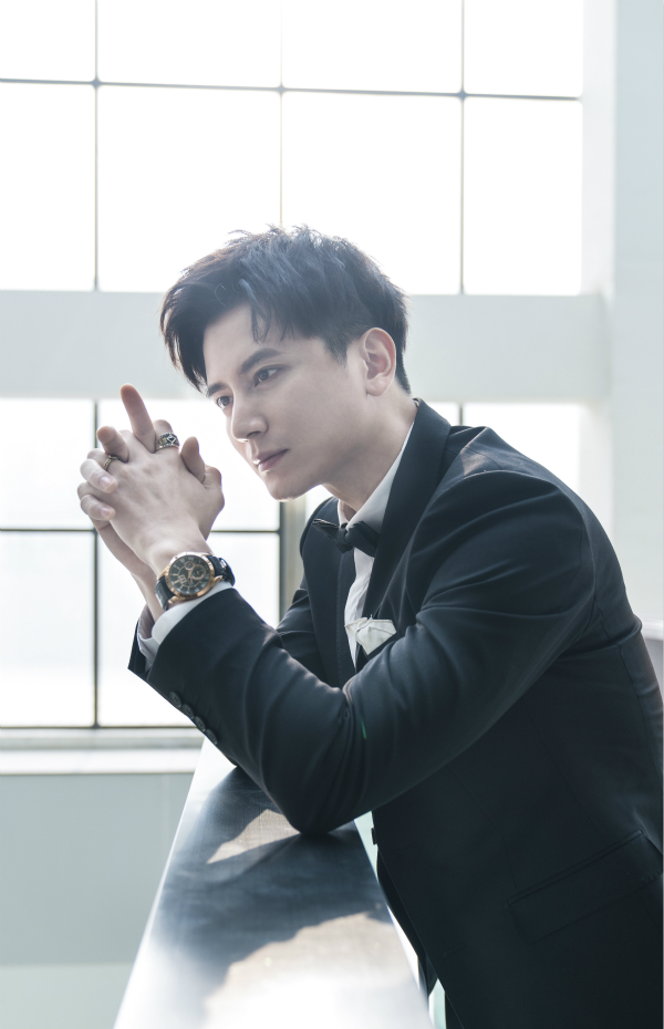 孙祖君亮相星锐榜盛典斩获传承之星大奖