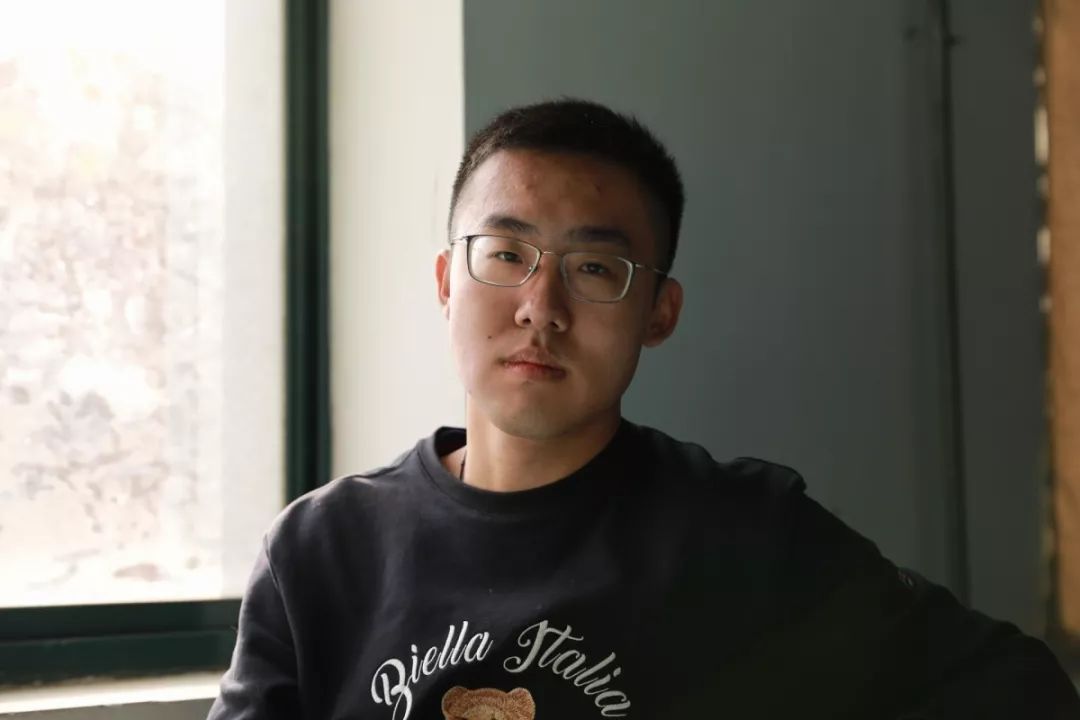 优秀学子|贺翔宇:你要一直活着,一直在,然后一直写