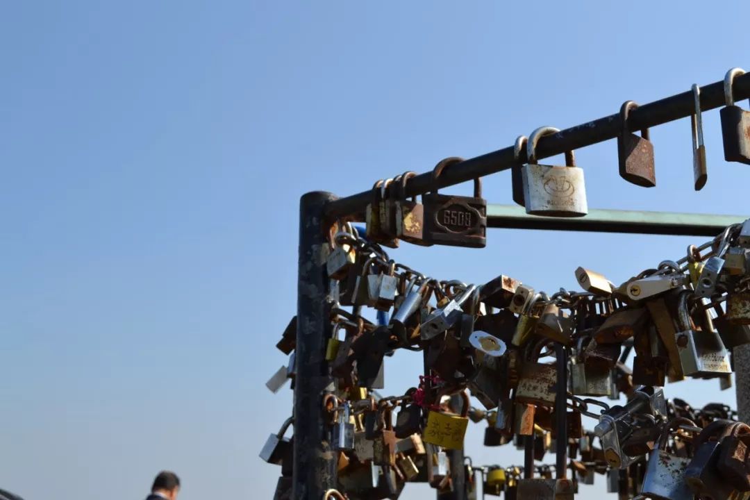 锁爱台——遇上不一样的你白云山,位于广州市白云区,为南粤名山之一