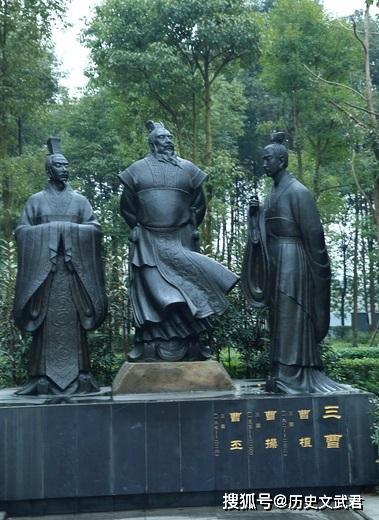 这就是"一女乱三曹",甄宓和曹操,曹丕,曹植父子三人的爱恨纠葛.