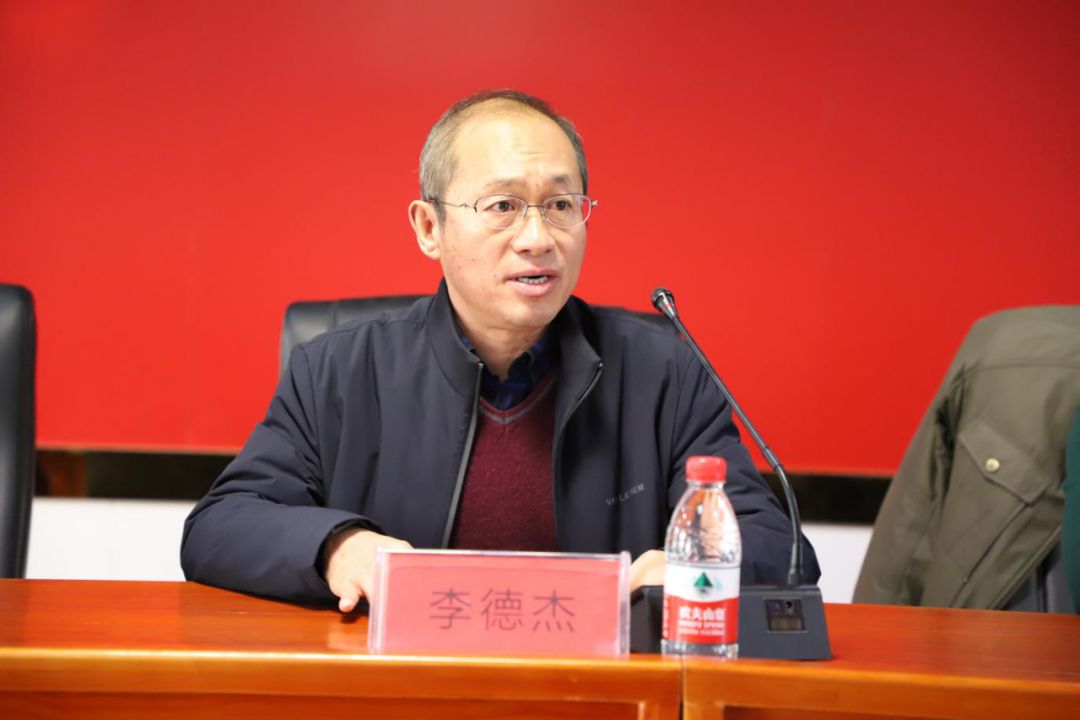 远东宏信医院集团肾脏病事业部总经理刘然,柘城中医院副院长殷晓东