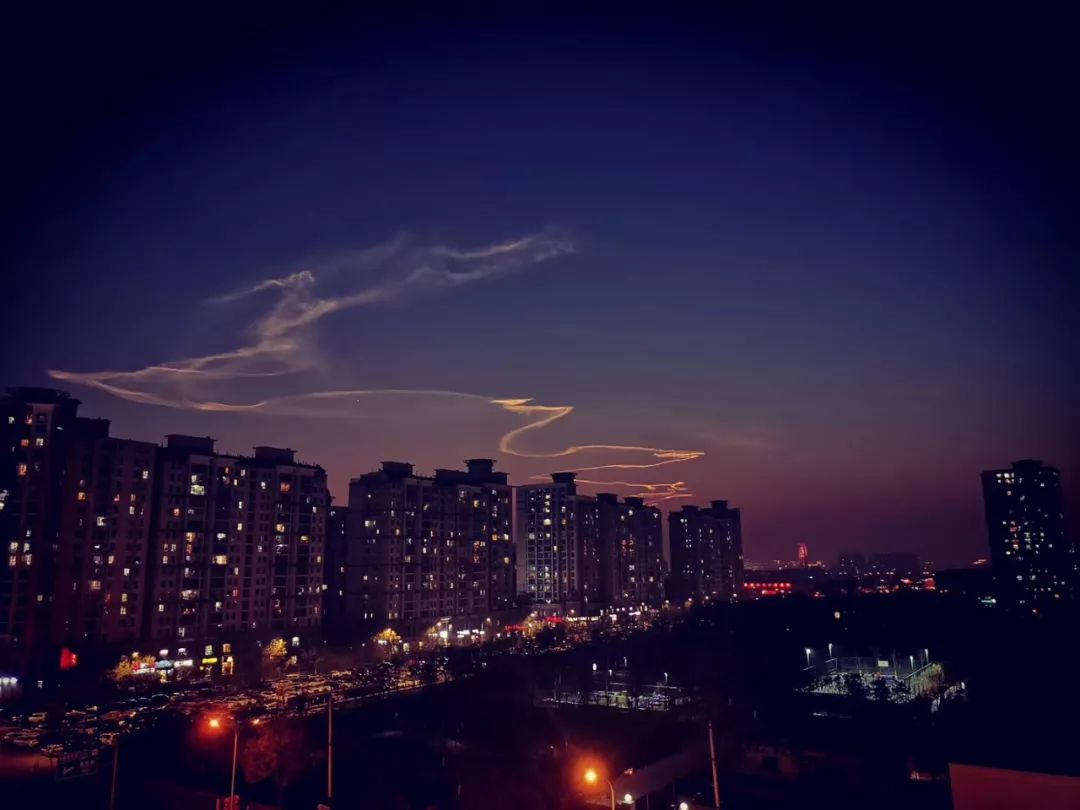 天空出现龙状云背后的真相竟然这么硬核