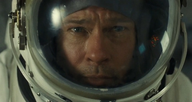 《星际探索》曝"命悬一线"版特辑 神秘狒狒突袭太空舱令人细思极恐