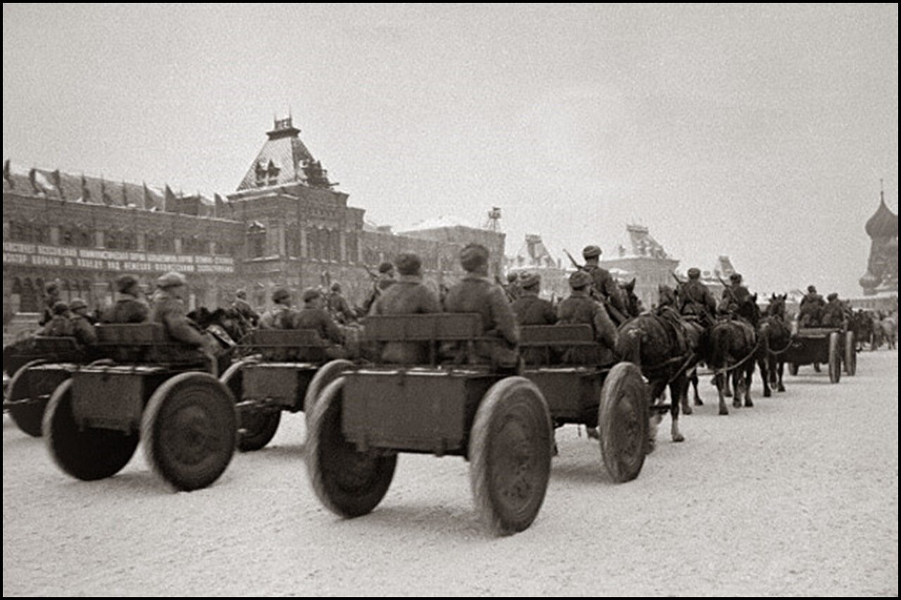 老照片:1941年苏联红场阅兵