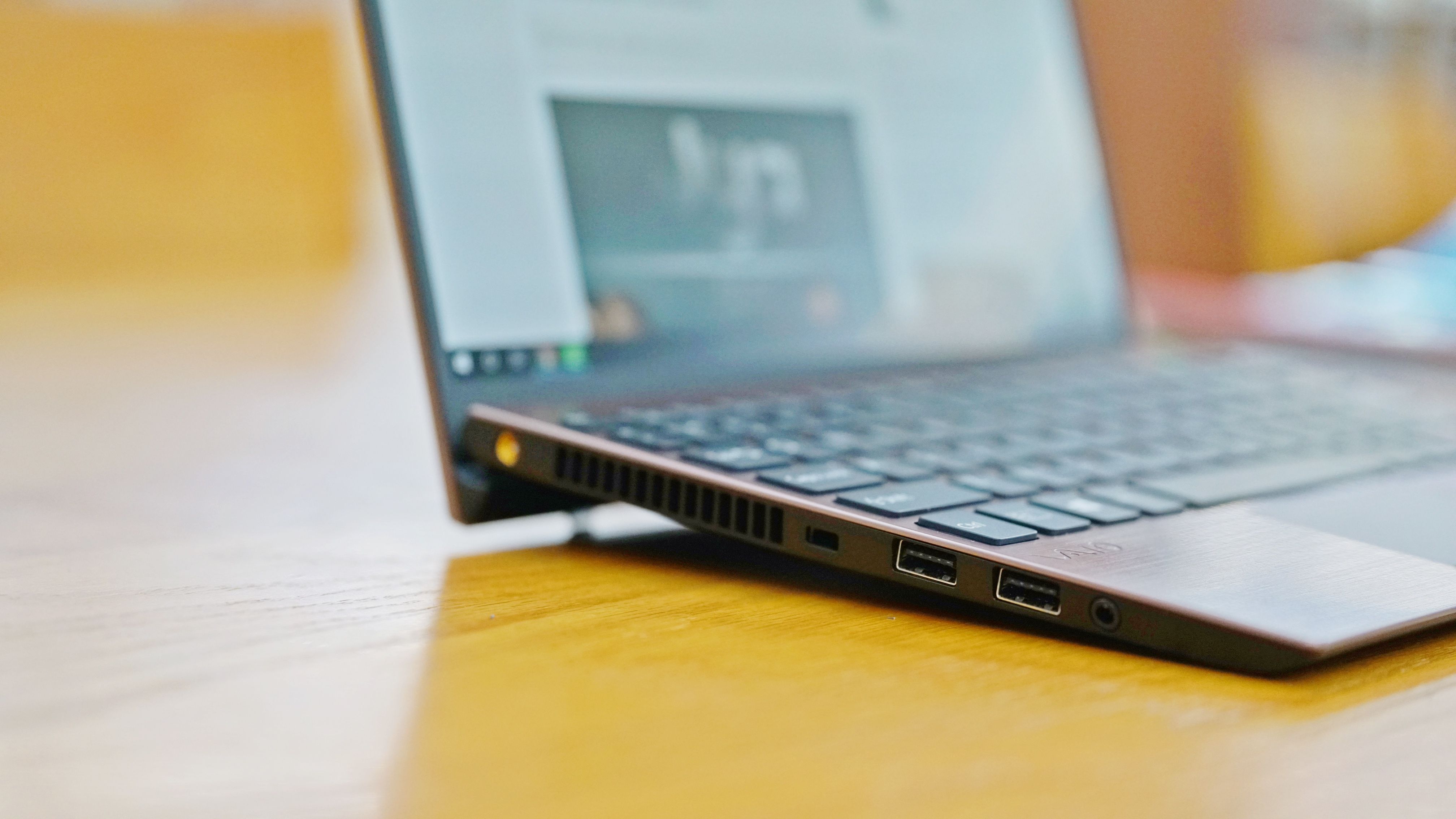 这才是商旅本该有的样子vaiosx12深度体验报告