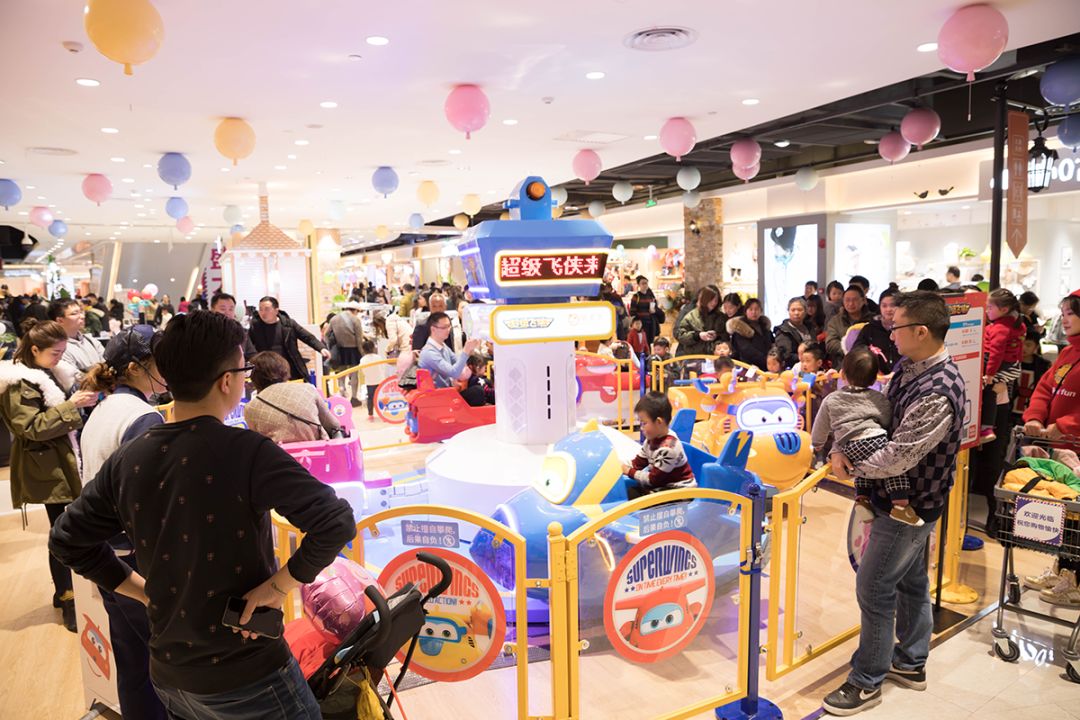 游戏互动,产品销售于一体,提供多项会员服务项目,能够实现品牌与商场