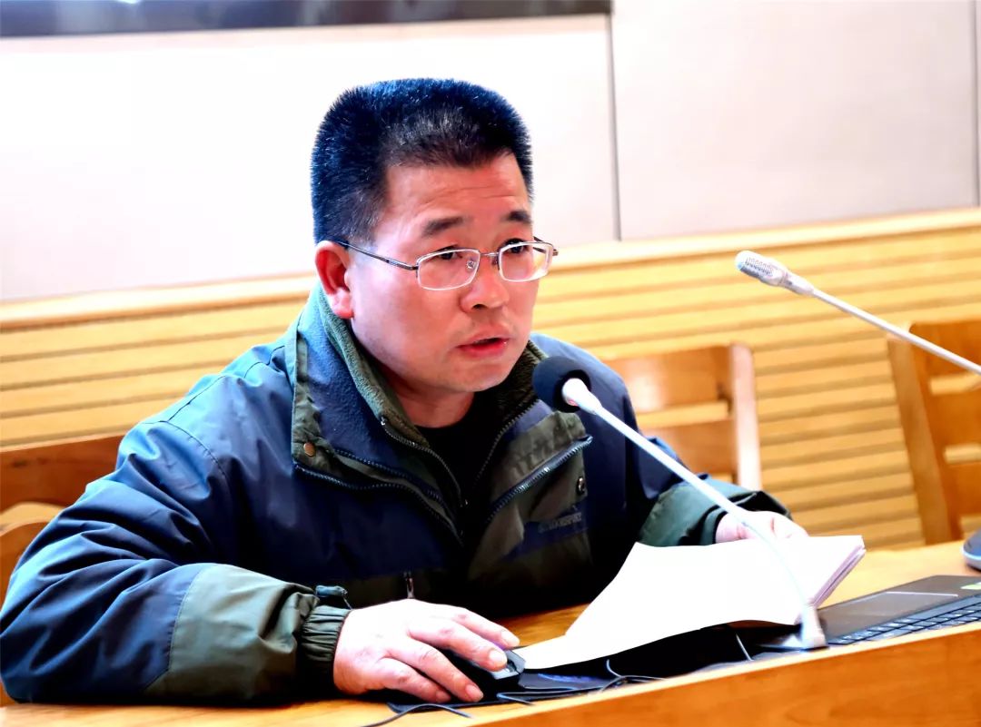 《走出"华中"特色的农村普高数学复习之路》开化县华埠中学 丰三忠