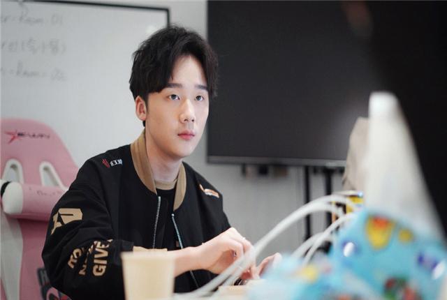 王者荣耀传虔诚被挂500万本人辟谣不值那么多50万差不多