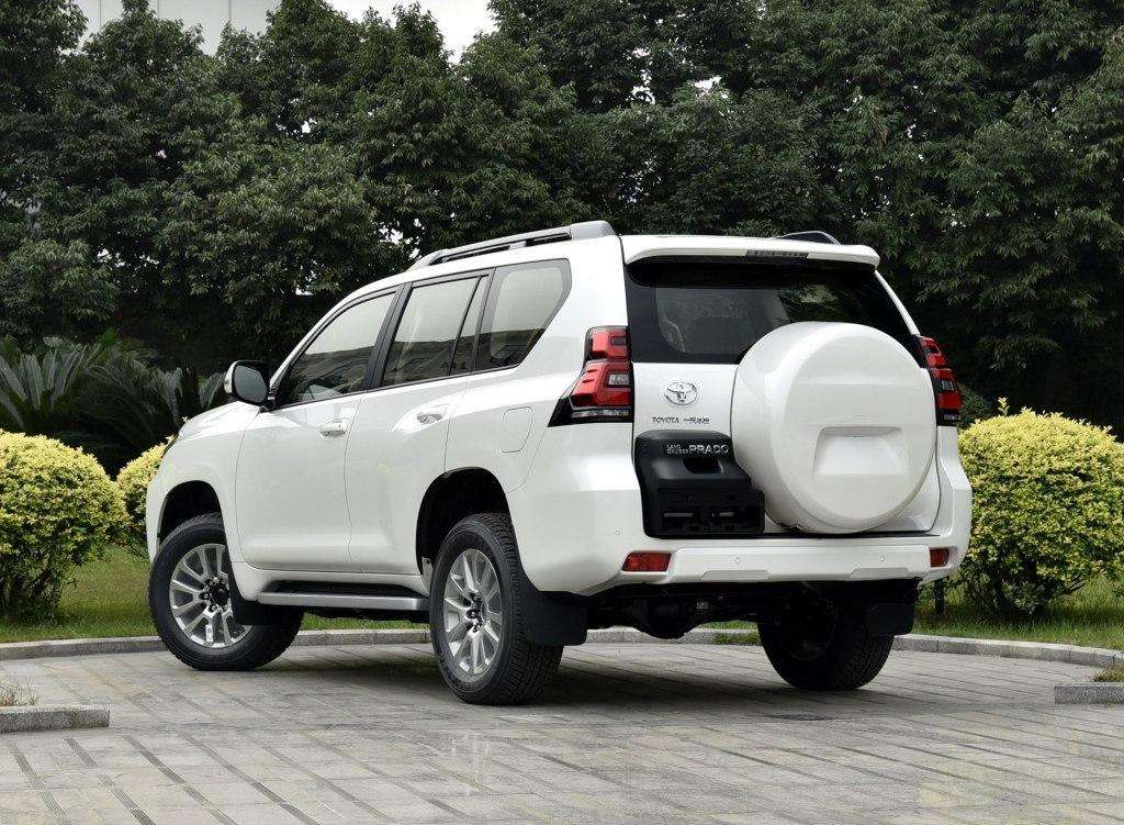 普拉多丰田霸道