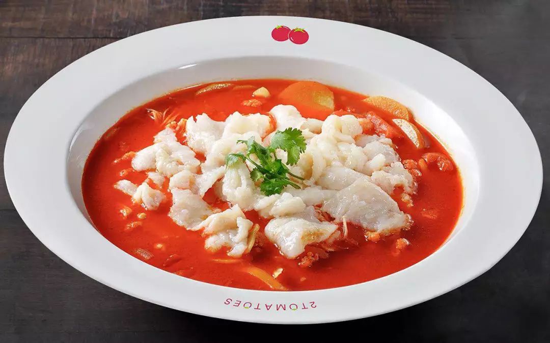 两个番茄丨野生番茄酸汤鱼