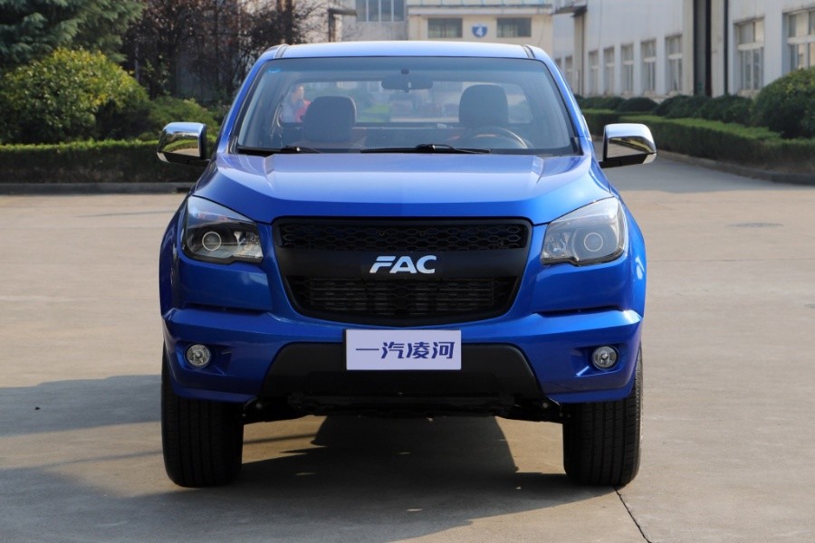 38-11.98万元!一汽凌河雷神皮卡上市