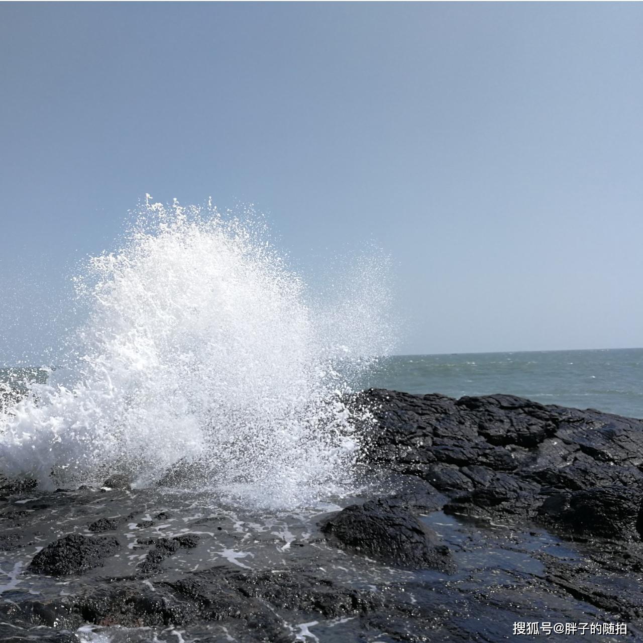 原创你眼中的那个大海浪花,在摄影师的光圈里是这样的与众不同