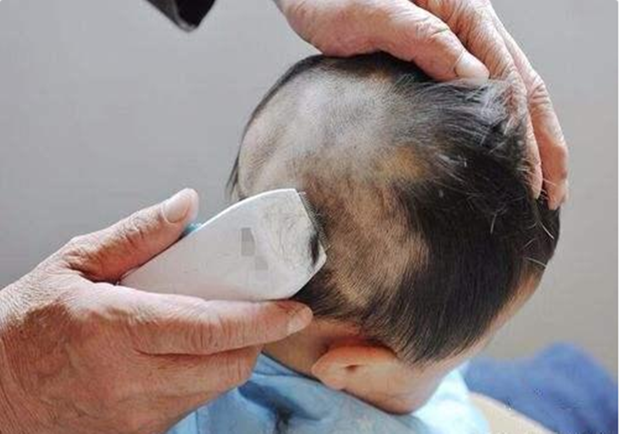 婴儿宝宝剪头发留发型图片
