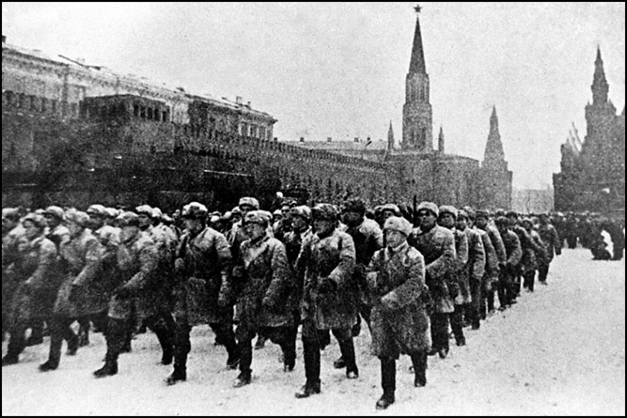 老照片:1941年苏联红场阅兵