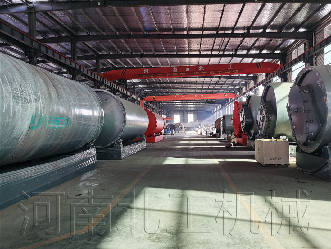 废机油炼油通过对废机油提炼加工出重油或者进一步催化蒸馏提炼非标