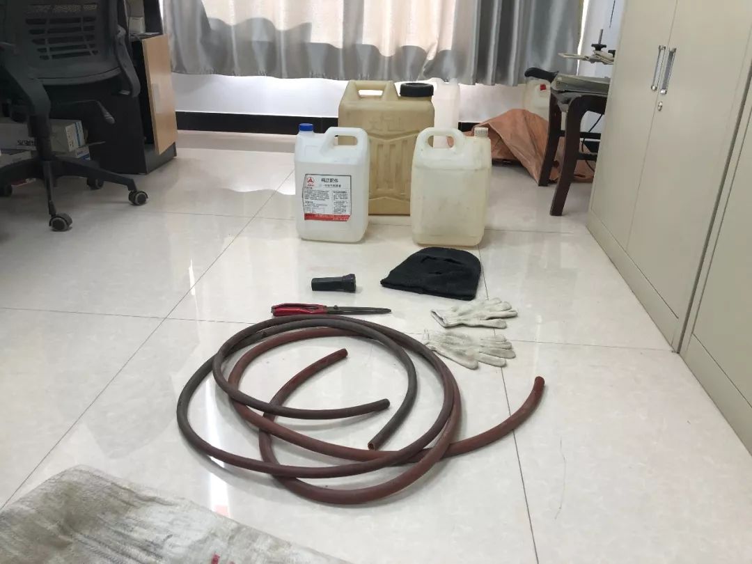 偷油贼深夜频作恶阳曲警方蹲守半月抓了这个坏小子附视频